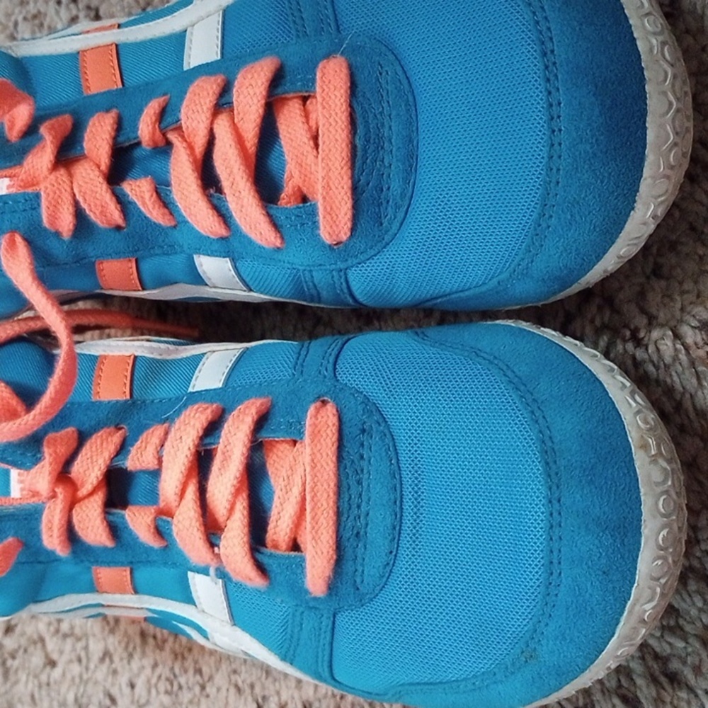 Women's Onitsuka Tiger sneakers